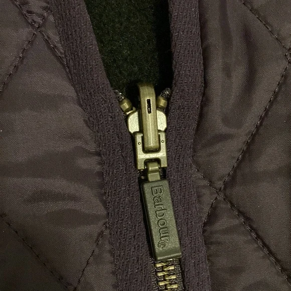 Barbour Quilted Zip-in Vest - Picture 3 of 7